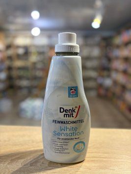 Жидкое средство для деликатной стирки белых тканей Denkmit Feinwaschmittel White Sensation 00332 фото